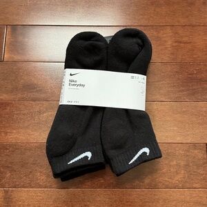 Nike Everyday Cushioned Black Socks (6-Pack)